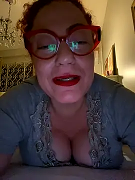 Snapshot of playcouple45 chatting on October 13, 2025, 9:48 pm playcouple45 online show from October 13, 2025, 9:48 pm