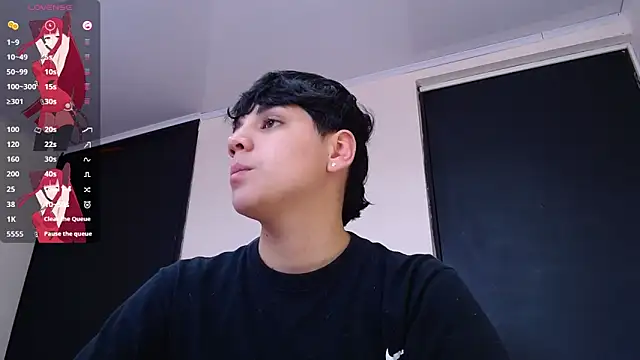 Snapshot of bad_giirl_ chatting on December 11, 2024, 6:42 pm bad giirl online show from December 11, 2024, 6:42 pm