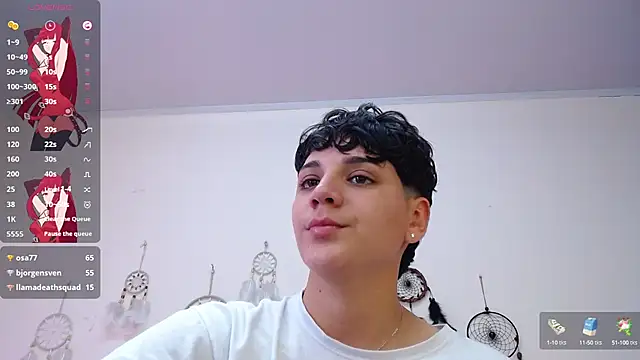 Snapshot of bad_giirl_ chatting on December 13, 2024, 7:53 pm bad giirl online show from December 13, 2024, 7:53 pm