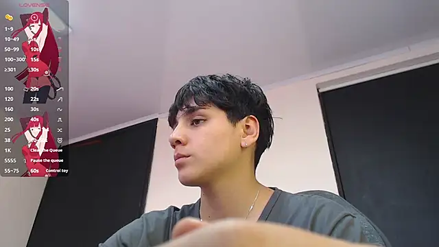 Snapshot of bad_giirl_ chatting on February 27, 2025, 7:04 pm bad giirl online show from February 27, 2025, 7:04 pm