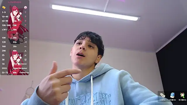 Snapshot of bad_giirl_ chatting on March 5, 2025, 4:02 pm bad giirl online show from March 5, 2025, 4:02 pm