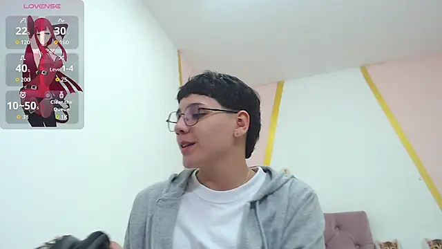 Snapshot of bad_giirl_ chatting on November 28, 2025, 6:10 pm bad giirl online show from November 28, 2025, 6:10 pm