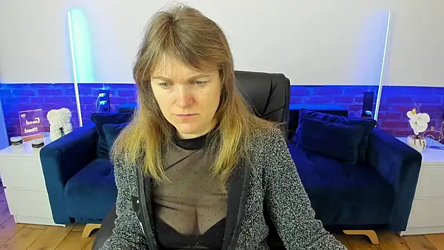 Snapshot of Anabell_xxx chatting on February 8, 2026, 6:17 am Anabell xxx online show from February 8, 2026, 6:17 am