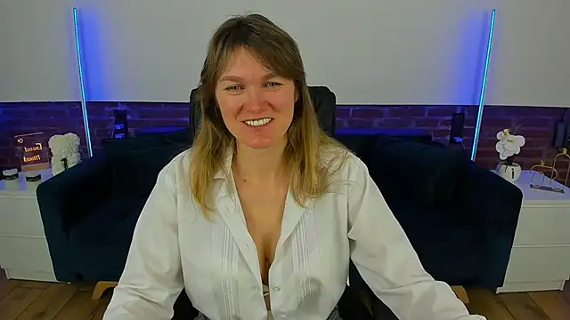 Snapshot of Anabell_xxx chatting on February 21, 2026, 6:47 am Anabell xxx online show from February 21, 2026, 6:47 am