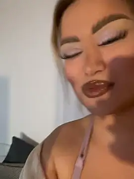 EmiliaPetrova online show from January 8, 2025, 10:58 pm