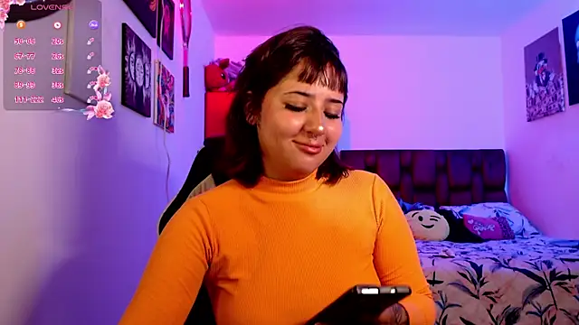 Snapshot of raven-gotic chatting on March 3, 2025, 11:33 am raven-gotic online show from March 3, 2025, 11:33 am