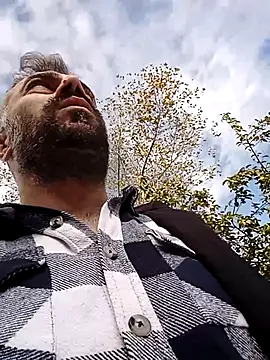 kevgir08 online show from October 23, 2025, 12:15 pm