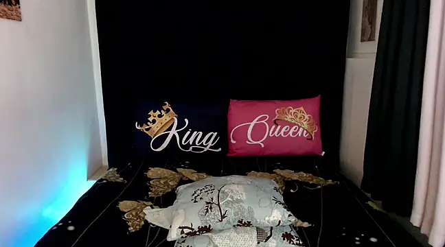Snapshot of Angelic_Fuckerxxx chatting on February 24, 2025, 4:27 am Angelic Fuckerxxx online show from February 24, 2025, 4:27 am
