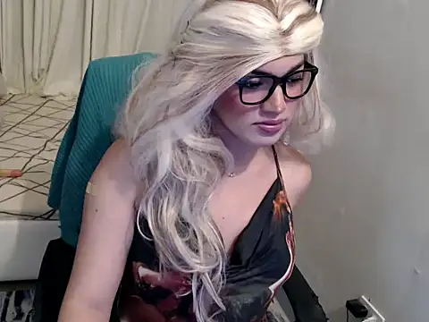 Snapshot of Goddess_Sarah chatting on February 2, 2026, 10:36 am Goddess Sarah online show from February 2, 2026, 10:36 am