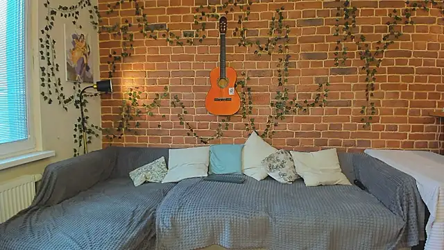 Snapshot of yamy_yamy_yamy chatting on March 1, 2026, 12:07 pm yamy yamy yamy online show from March 1, 2026, 12:07 pm