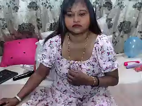 indian glitter online show from October 15, 2025, 9:09 am