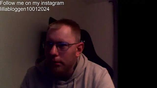 Snapshot of Justinahlbergswedenlive94 chatting on January 1, 2025, 2:19 am Justinahlbergswedenlive94 online show from January 1, 2025, 2:19 am