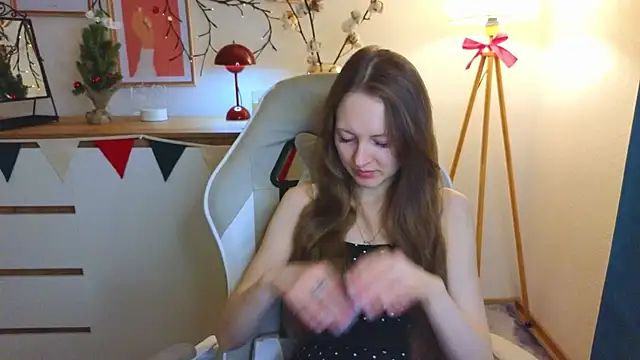 Snapshot of freya_nilsson chatting on January 11, 2025, 9:26 am freya nilsson online show from January 11, 2025, 9:26 am
