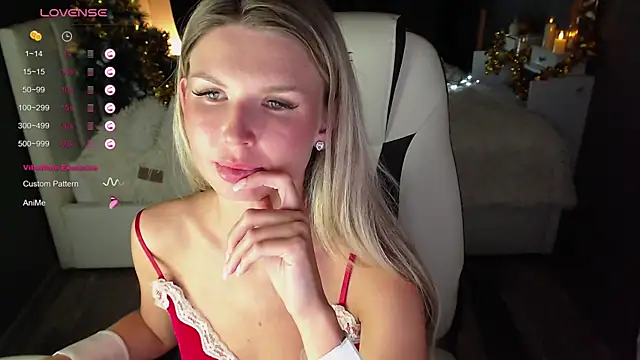 Snapshot of AngelMiaM chatting on December 24, 2024, 8:49 pm AngelMiaM online show from December 24, 2024, 8:49 pm