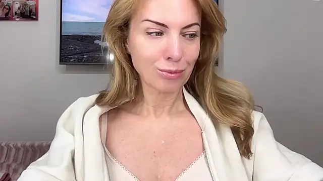 Snapshot of RachellAmazing chatting on February 1, 2025, 6:21 am RachellAmazing online show from February 1, 2025, 6:21 am