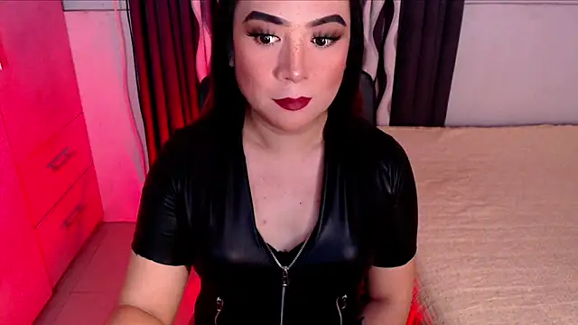 xSUCKTHYWOMANx online show from June 6, 2026, 9:36 am