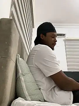 Snapshot of finefinance chatting on November 1, 2025, 6:54 pm finefinance online show from November 1, 2025, 6:54 pm