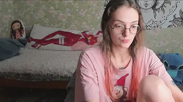 Cutie Adelia online show from May 23, 2026, 9:24 am
