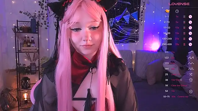 IrmaBell online show from October 24, 2025, 10:39 pm