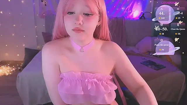 Snapshot of IrmaBell chatting on February 13, 2026, 1:23 am IrmaBell online show from February 13, 2026, 1:23 am