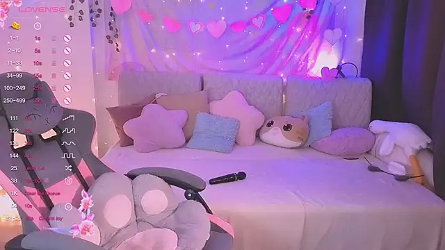 Snapshot of IrmaBell chatting on February 22, 2026, 5:40 am IrmaBell online show from February 22, 2026, 5:40 am