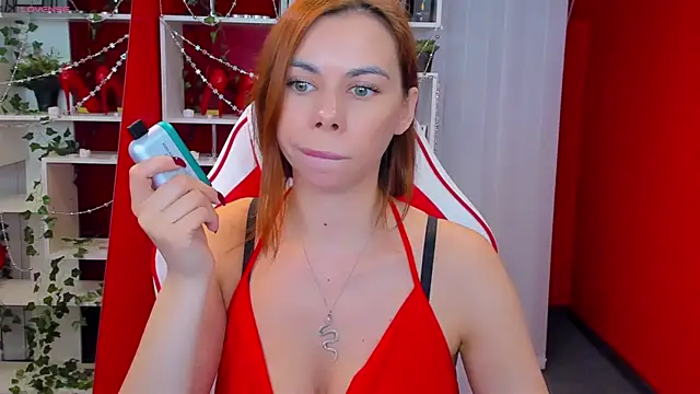 Snapshot of KateCloud chatting on March 17, 2025, 8:09 pm KateCloud online show from March 17, 2025, 8:09 pm