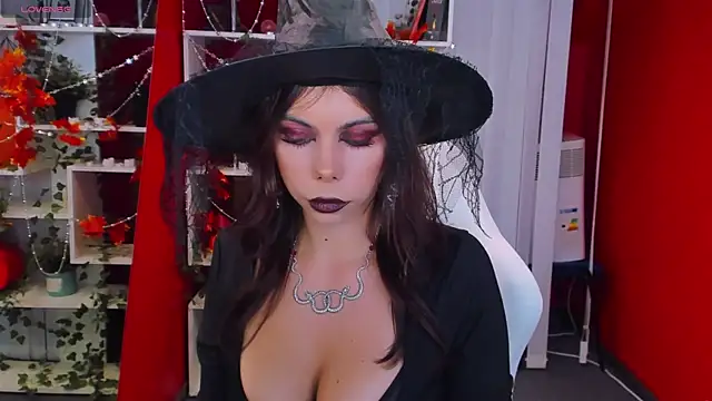 Snapshot of KateCloud chatting on October 31, 2025, 5:03 pm KateCloud online show from October 31, 2025, 5:03 pm