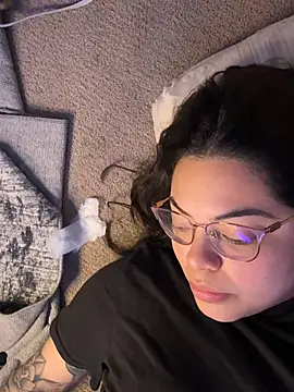 nativepumpkin95 online show from February 24, 2025, 2:40 am