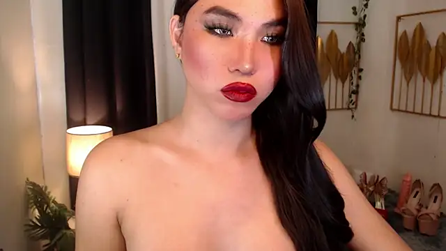 Snapshot of sahara_ts chatting on February 13, 2025, 3:39 am sahara ts online show from February 13, 2025, 3:39 am