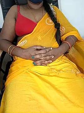 Snapshot of Tamil-hotwife chatting on February 22, 2025, 1:00 am Tamil-hotwife online show from February 22, 2025, 1:00 am