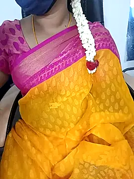 Snapshot of Tamil-hotwife chatting on March 3, 2025, 4:36 am Tamil-hotwife online show from March 3, 2025, 4:36 am