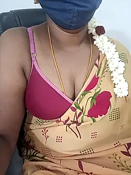 Snapshot of Tamil-hotwife chatting on September 18, 2025, 4:14 am Tamil-hotwife online show from September 18, 2025, 4:14 am