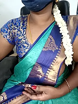 Snapshot of Tamil-hotwife chatting on September 19, 2025, 5:02 pm Tamil-hotwife online show from September 19, 2025, 5:02 pm
