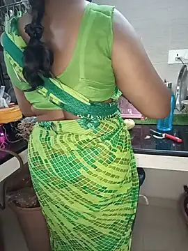 Snapshot of Tamil-hotwife chatting on July 15, 2026, 12:38 am Tamil-hotwife online show from July 15, 2026, 12:38 am