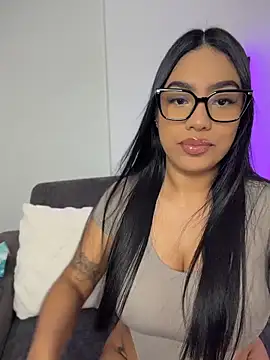 Snapshot of Sara_mocca_ chatting on April 23, 2026, 8:55 pm Sara mocca online show from April 23, 2026, 8:55 pm