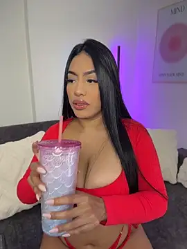 Snapshot of Sara_mocca_ chatting on May 1, 2026, 4:00 pm Sara mocca online show from May 1, 2026, 4:00 pm