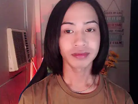 Lemonadexxx online show from November 14, 2025, 8:24 am