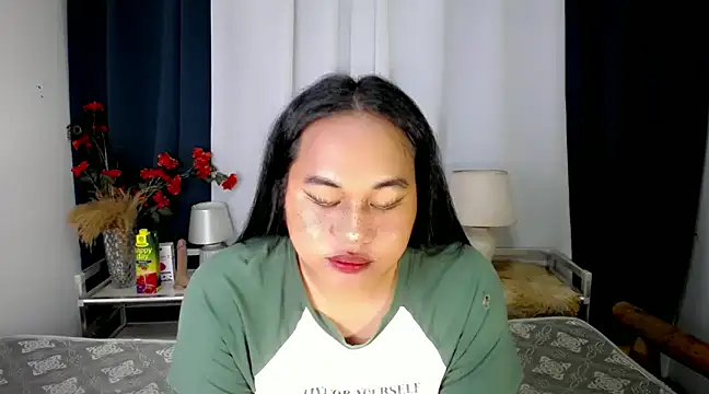 bettina love online show from December 3, 2024, 11:33 am