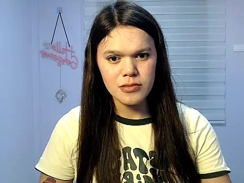 Snapshot of Miss_Ivanawolf chatting on May 25, 2026, 12:11 pm Miss Ivanawolf online show from May 25, 2026, 12:11 pm