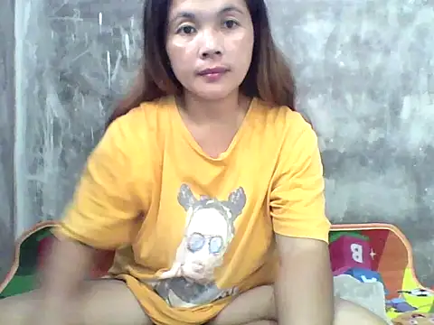 big tits24 online show from November 27, 2025, 11:51 pm