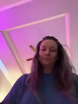 Snapshot of Vivian_MayXxX chatting on November 2, 2025, 3:47 pm Vivian MayXxX online show from November 2, 2025, 3:47 pm