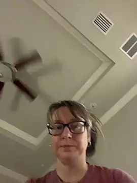 Snapshot of Vivian_MayXxX chatting on February 10, 2026, 5:55 am Vivian MayXxX online show from February 10, 2026, 5:55 am