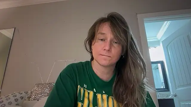 Snapshot of Vivian_MayXxX chatting on February 17, 2026, 12:29 am Vivian MayXxX online show from February 17, 2026, 12:29 am