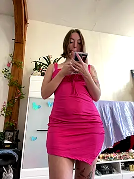 Daisy Michto Officiel online show from December 6, 2024, 9:10 am