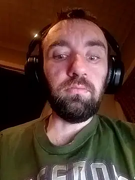 Snapshot of ShadowyTube chatting on January 13, 2026, 7:02 am ShadowyTube online show from January 13, 2026, 7:02 am