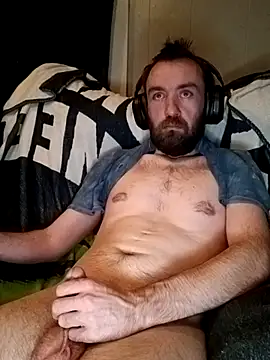 Snapshot of ShadowyTube chatting on February 5, 2026, 5:23 am ShadowyTube online show from February 5, 2026, 5:23 am