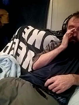 Snapshot of ShadowyTube chatting on February 22, 2026, 5:40 am ShadowyTube online show from February 22, 2026, 5:40 am