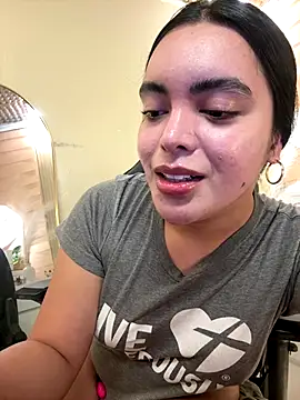 HotstuffCherrySummer online show from October 23, 2025, 8:02 am