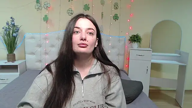 MilanaPrice online show from March 20, 2025, 12:43 pm