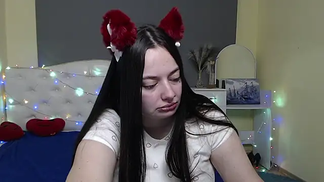 Snapshot of MilanaPrice chatting on January 18, 2026, 6:39 am MilanaPrice online show from January 18, 2026, 6:39 am